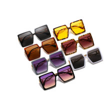 2020 No MOQ Women Square Metal Deco Fashion Sunglasses